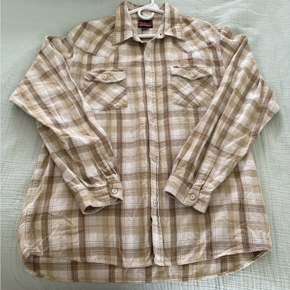 Quiksilver Checkered Shirt in Tan and White